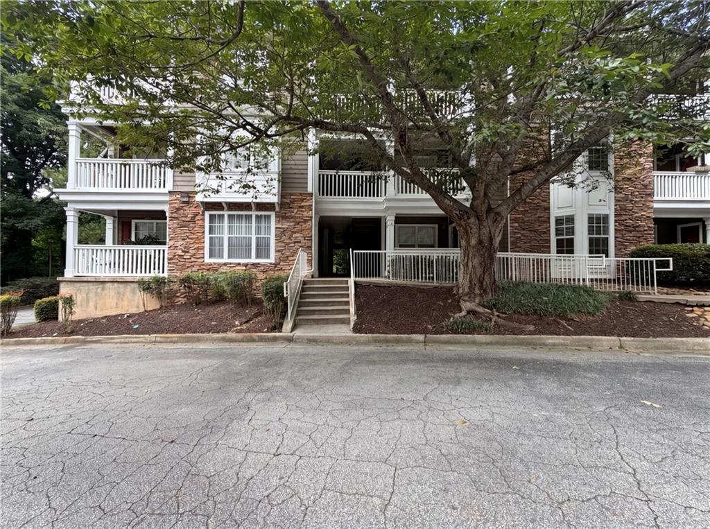 131 Bentley Place Property Photo 1