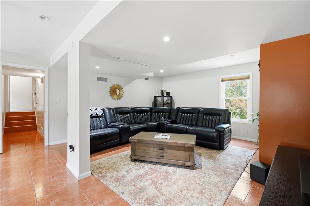 7791873 Property Photo 15
