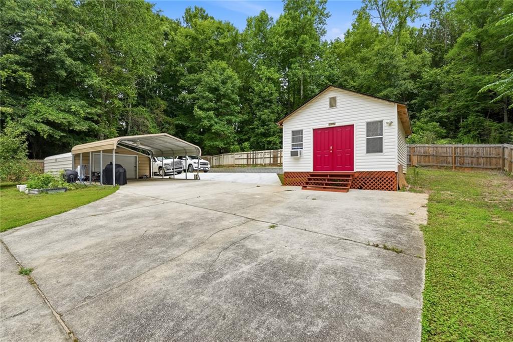 7791873 Property Photo 37