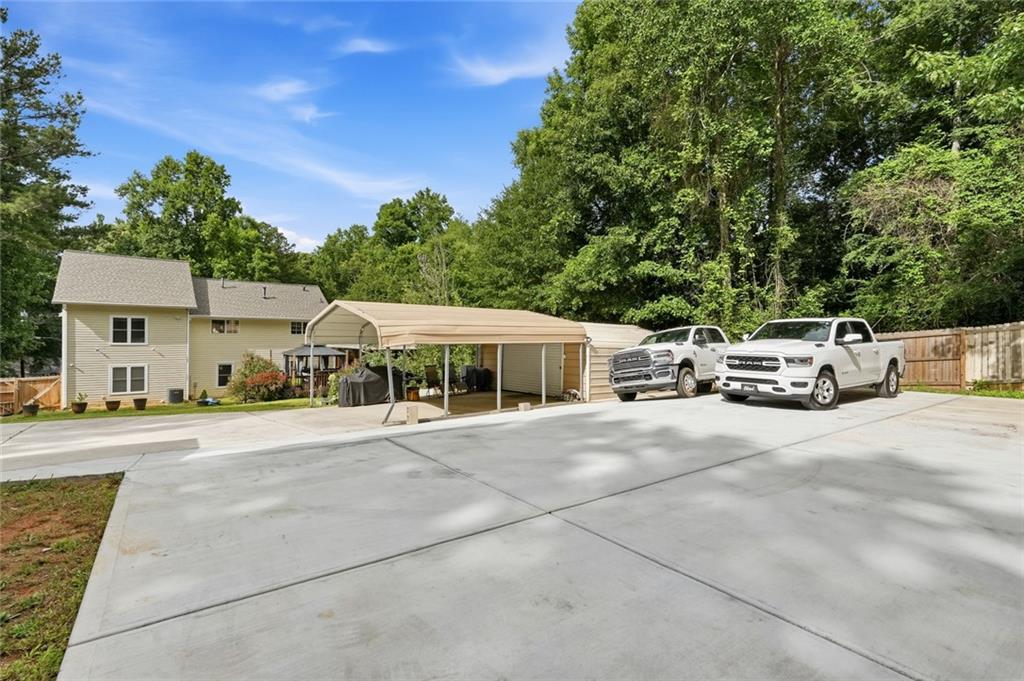 7791873 Property Photo 39