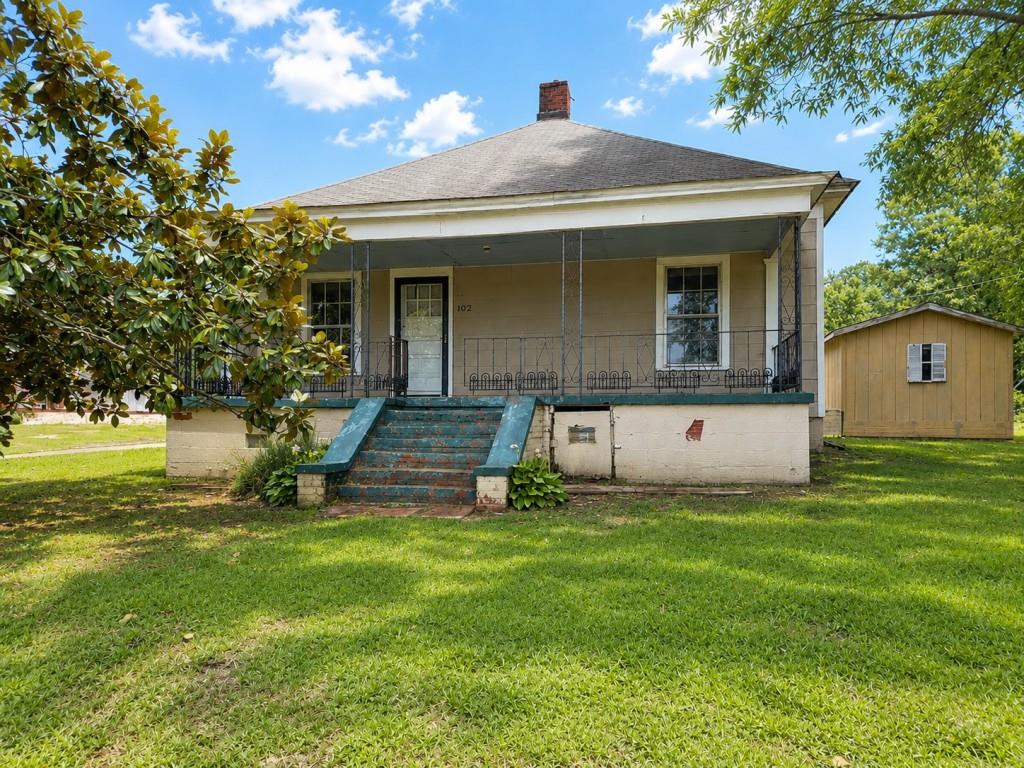 4512 Thomasville Drive Property Photo 1