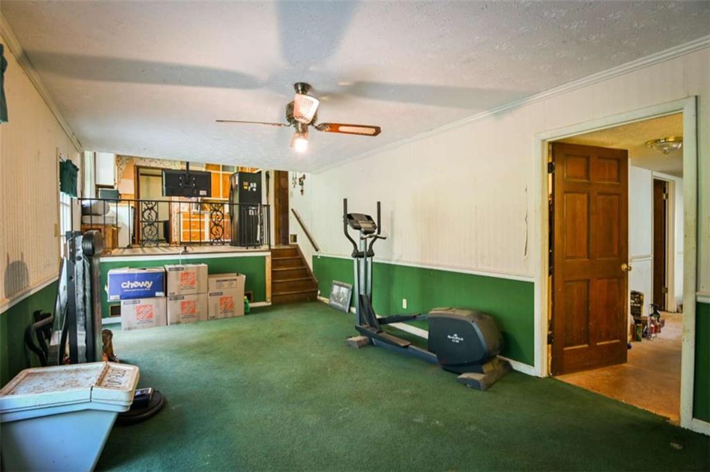17 Valley Trail Property Photo 8