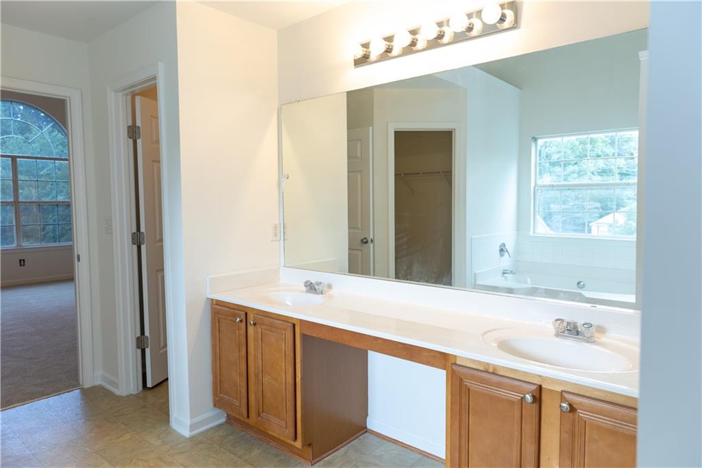 502 Streamside Place Property Photo 19