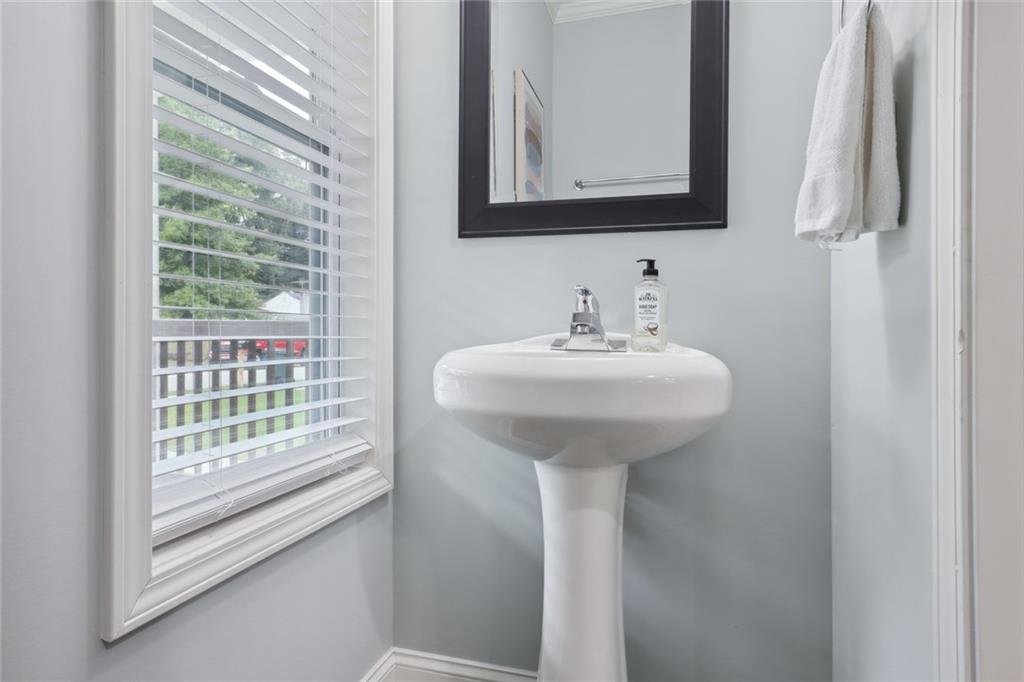 257 Birch Street Property Photo 10