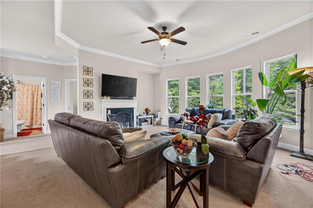 1387 Pebble Ridge Drive Property Photo 8