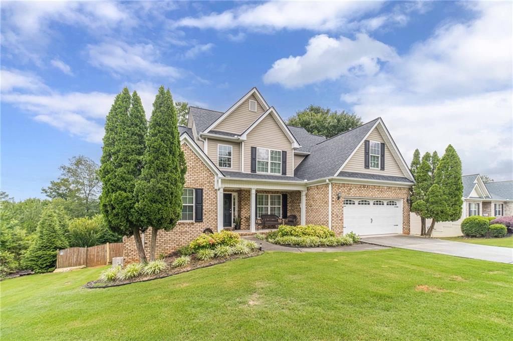 946 Golden Meadows Lane