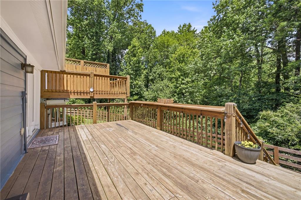 9040 Ruby Lane Property Photo 13