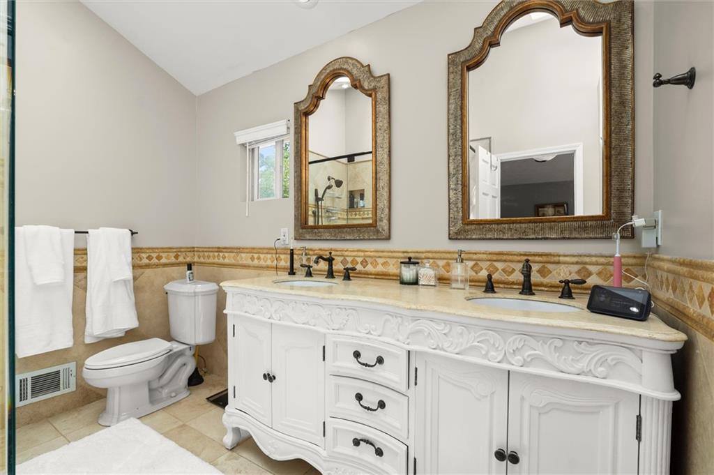 9040 Ruby Lane Property Photo 23