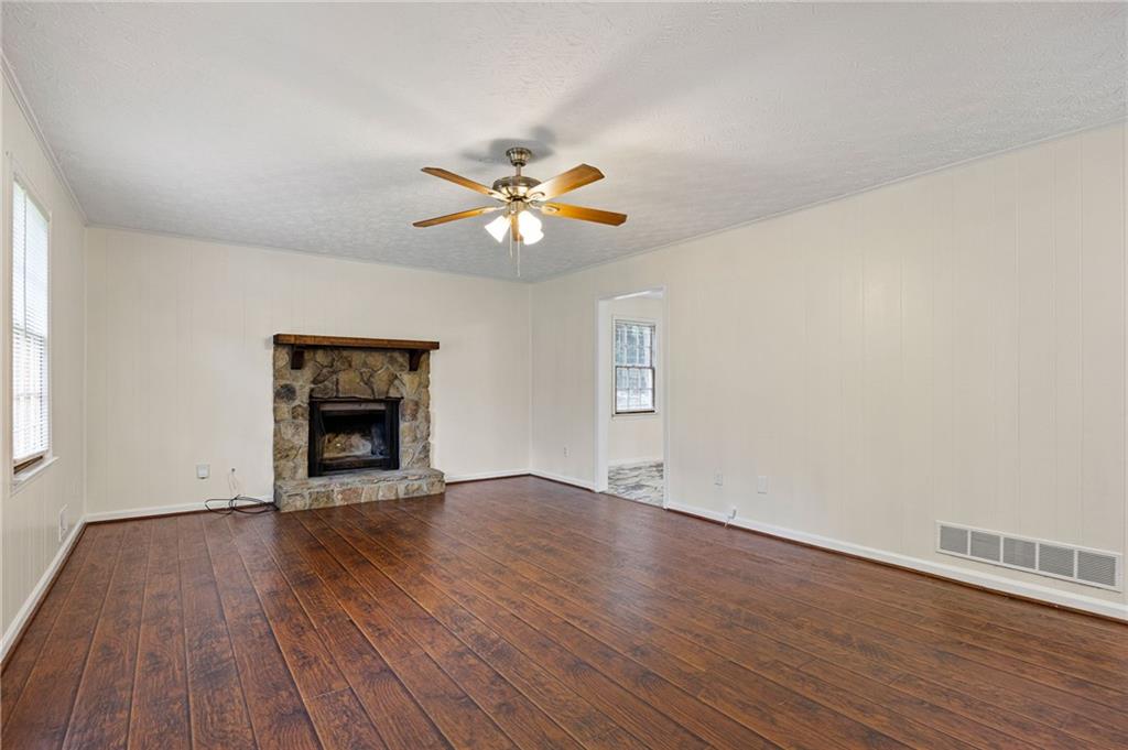 4220 Terrace Drive Property Photo 7