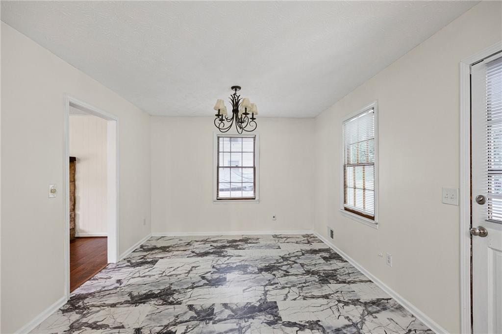 4220 Terrace Drive Property Photo 14