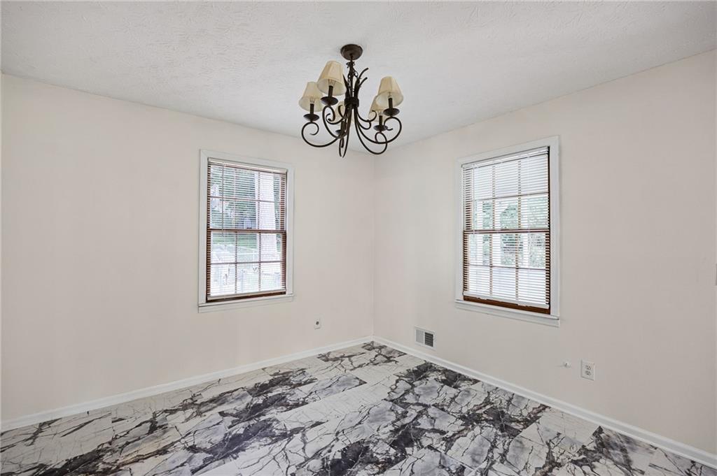 4220 Terrace Drive Property Photo 15
