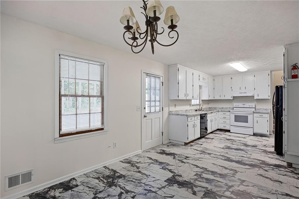 4220 Terrace Drive Property Photo 16