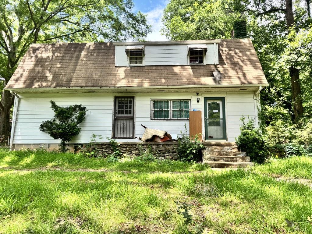 874 Edwin Place Property Photo 1