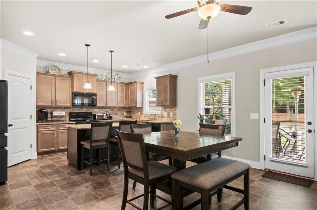 2524 Tomoka Drive Property Photo 9