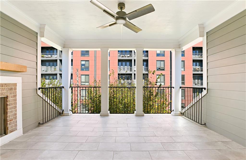 980 Memorial Walk Se Property Photo 80