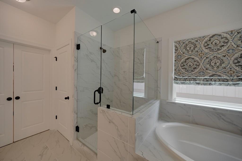 320 Harp Street Property Photo 48