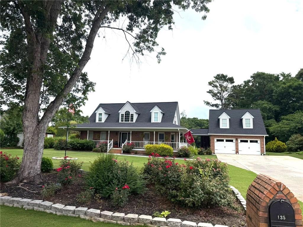 135 Meadow Lakes Boulevard Property Photo 1