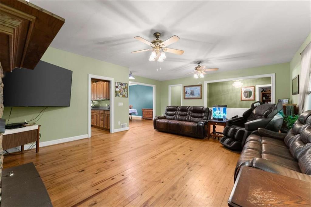 45 River Chase Property Photo 12