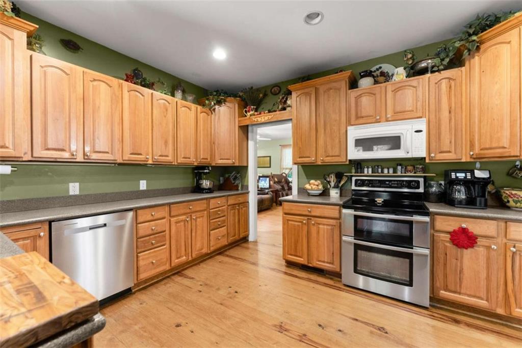 45 River Chase Property Photo 13