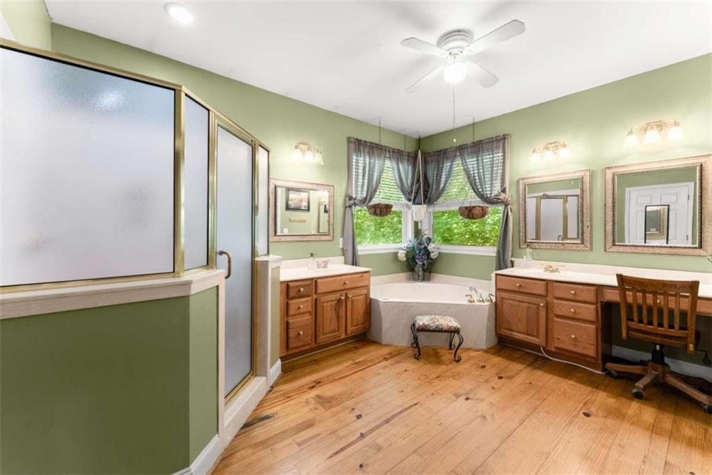 45 River Chase Property Photo 32