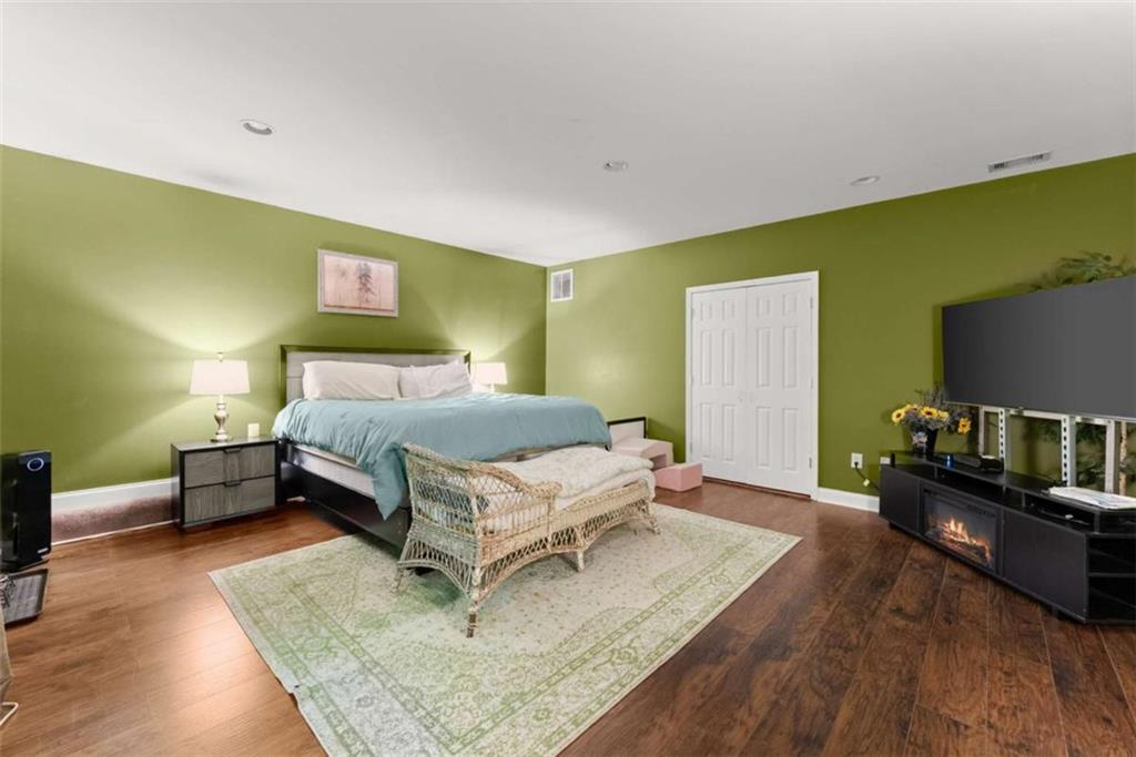 45 River Chase Property Photo 49