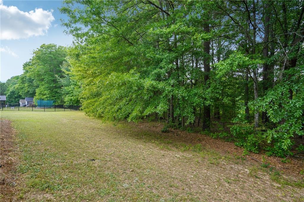103 Fieldstone Circle Property Photo 42