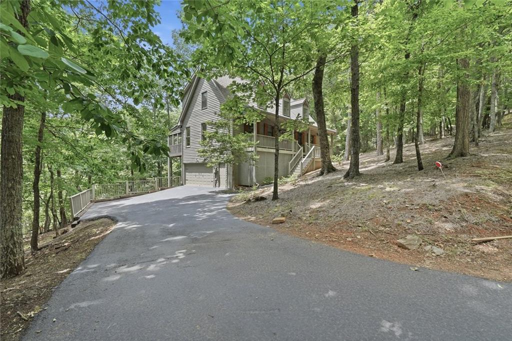 222 Bellflower Drive Property Photo 1