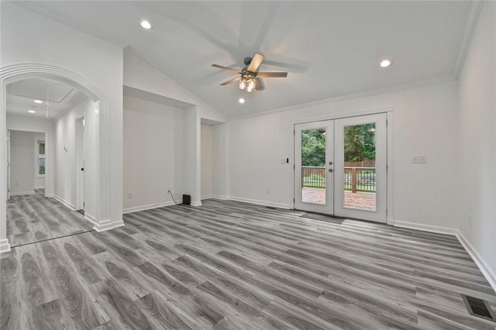 7792707 Property Photo 11