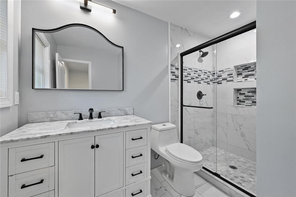 7792707 Property Photo 25