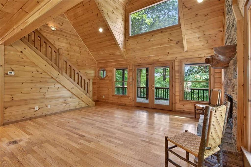 648 Stuart Mountain Road Property Photo 19