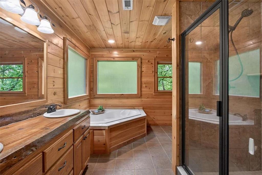 648 Stuart Mountain Road Property Photo 37
