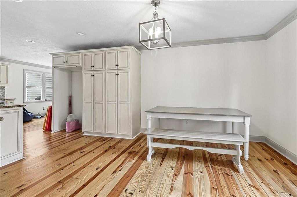 339 Habersham Road Property Photo 14