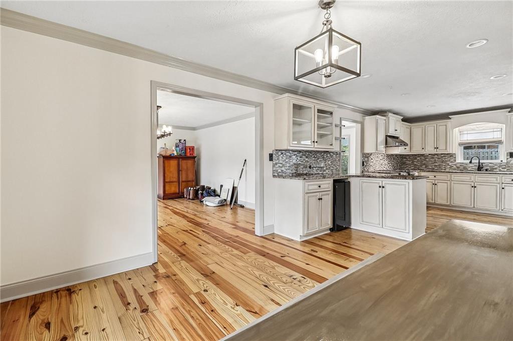 339 Habersham Road Property Photo 15