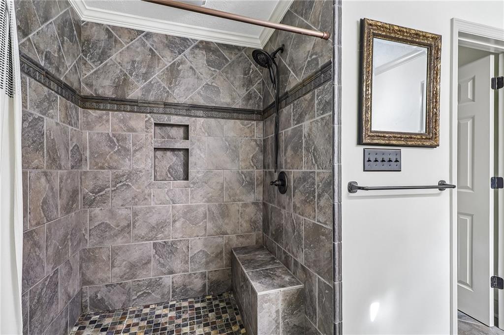 339 Habersham Road Property Photo 32