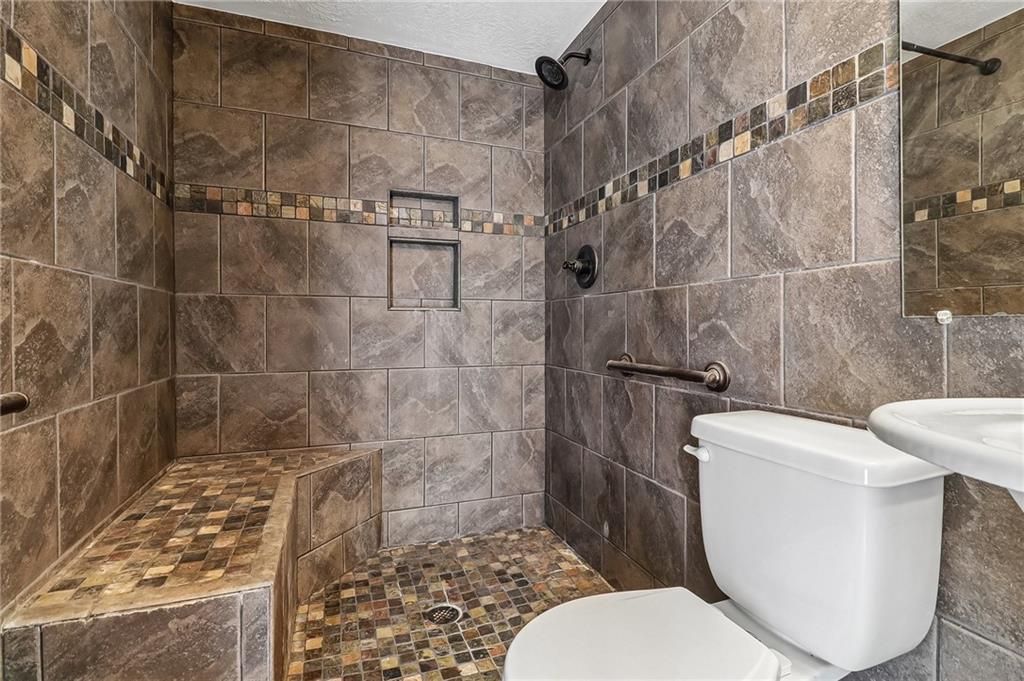339 Habersham Road Property Photo 34