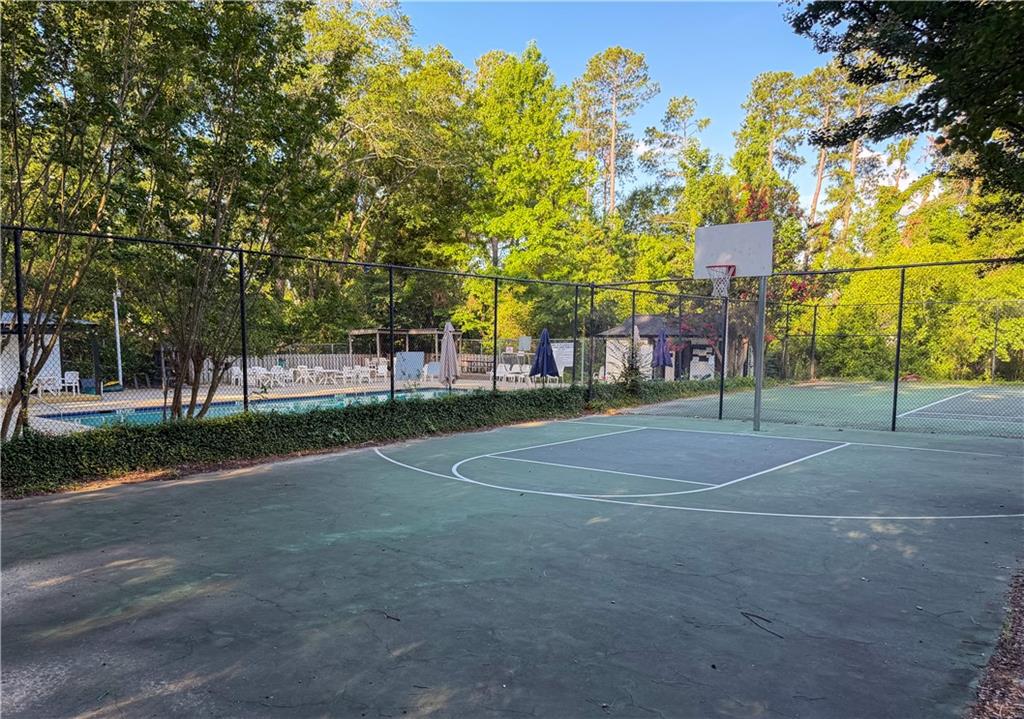 339 Habersham Road Property Photo 45
