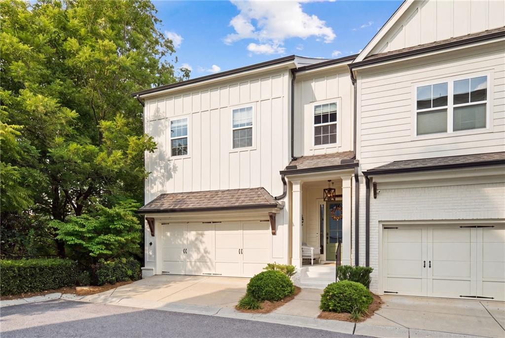 300 Banbury Crossing