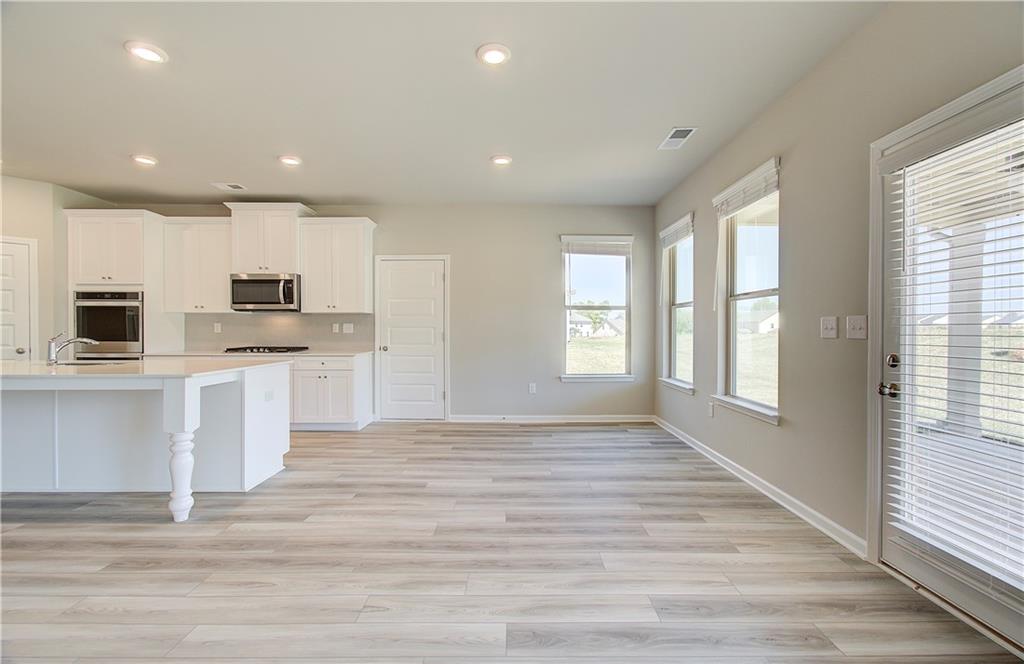 140 Haverling Pass Property Photo 10