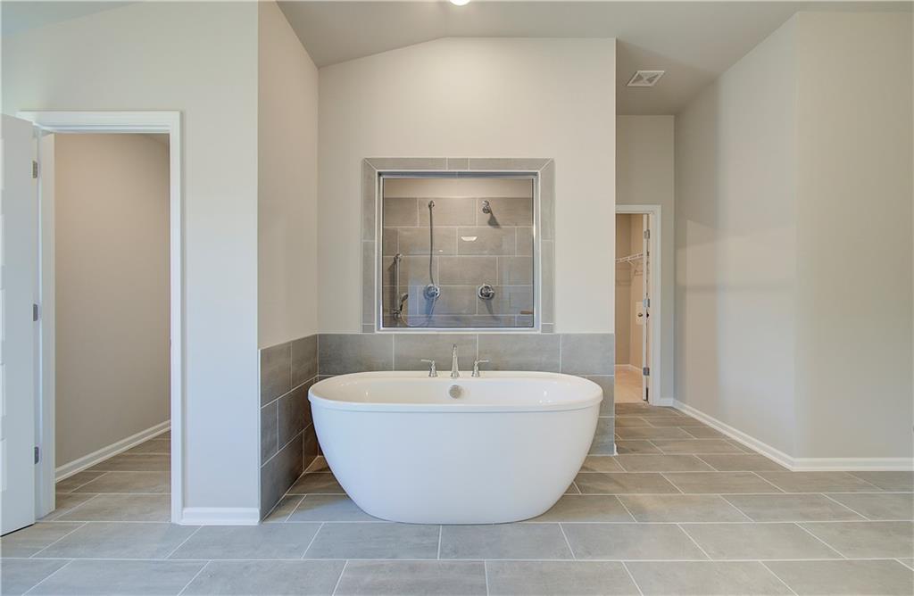140 Haverling Pass Property Photo 24