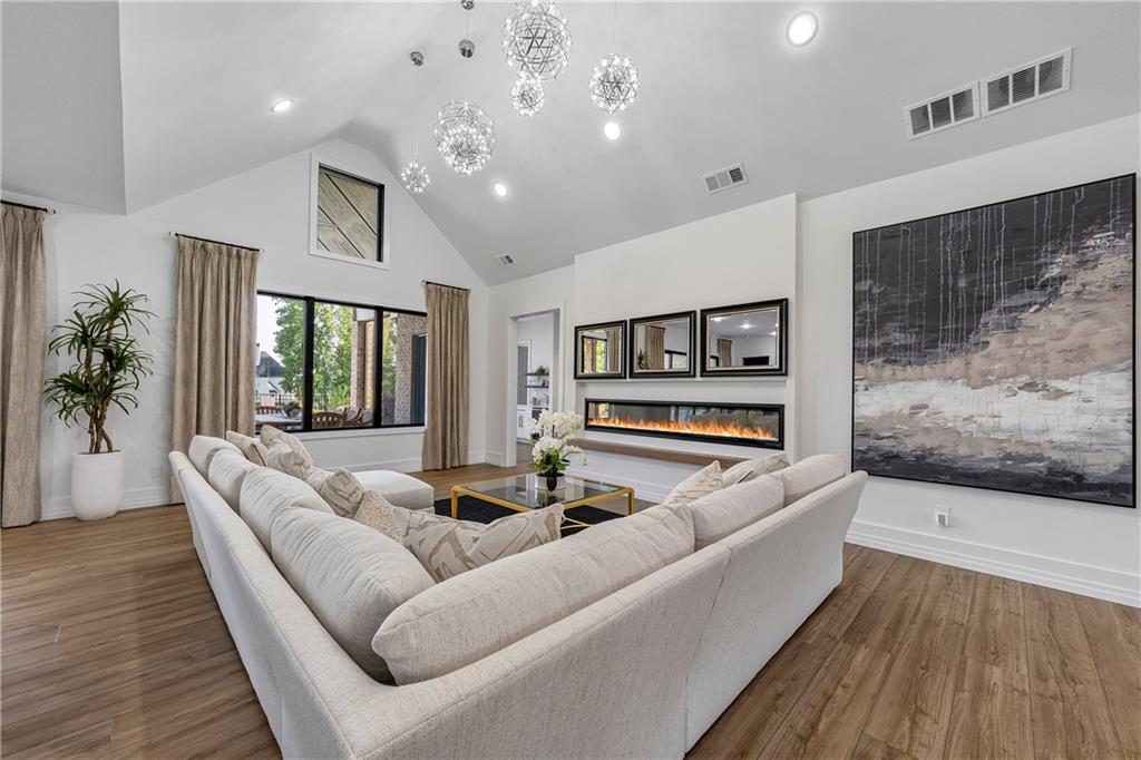 3535 River Birch Loop Property Photo 8