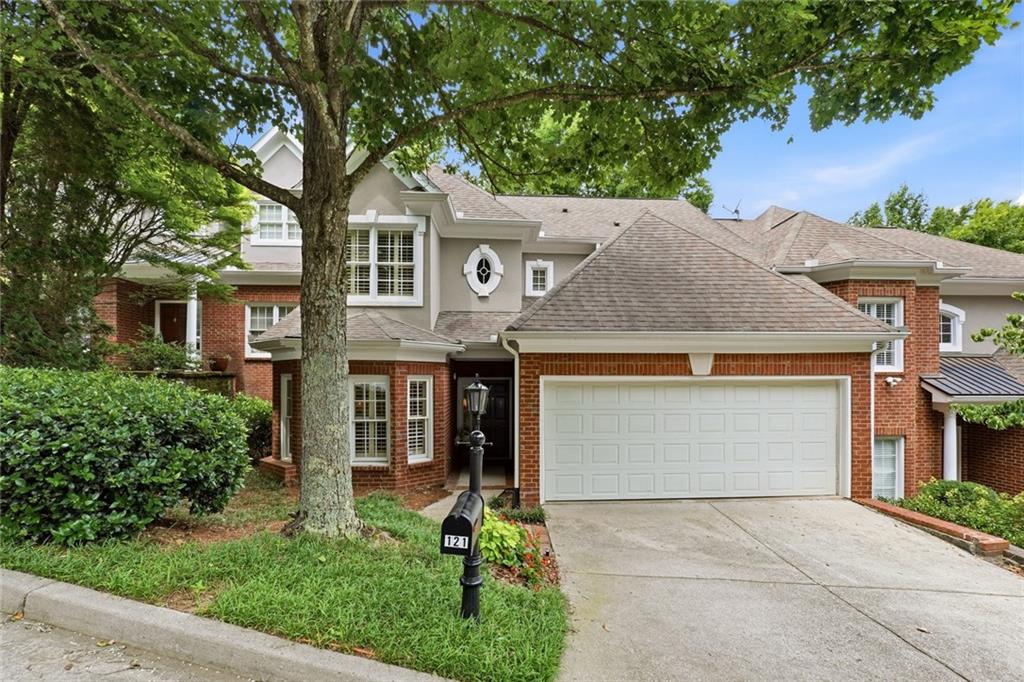 121 Brookview Circle