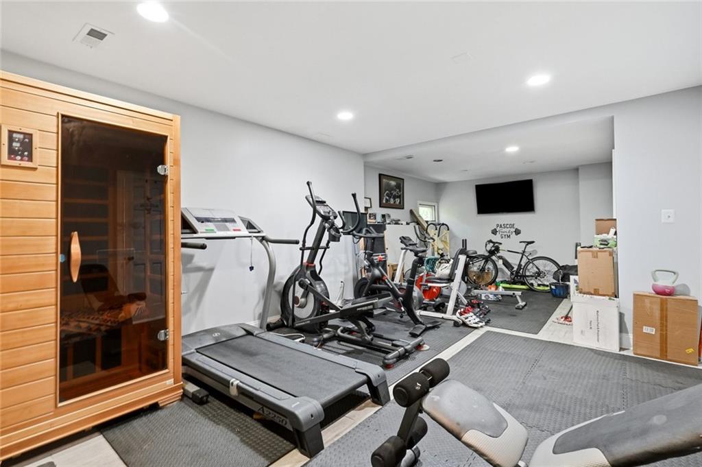 7793206 Property Photo 17