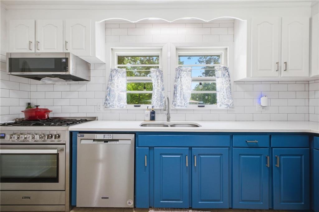 525 Elliott Drive Nw Property Photo 1