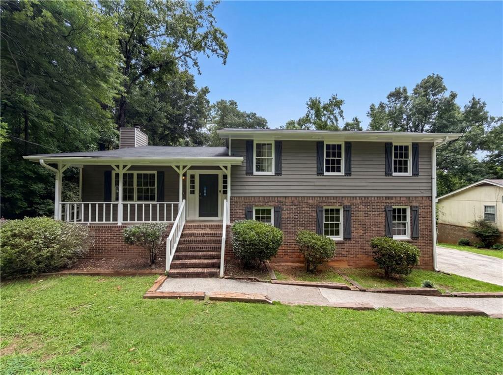 6486 Lynndale Lane Property Photo 1