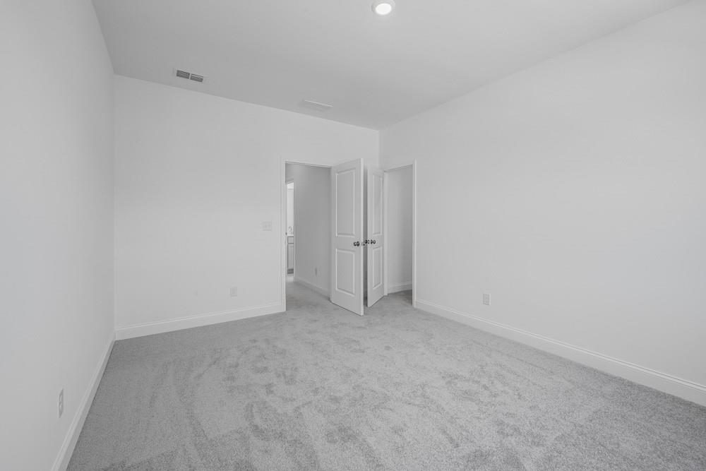 1061 Summit Pass Lane Property Photo 20