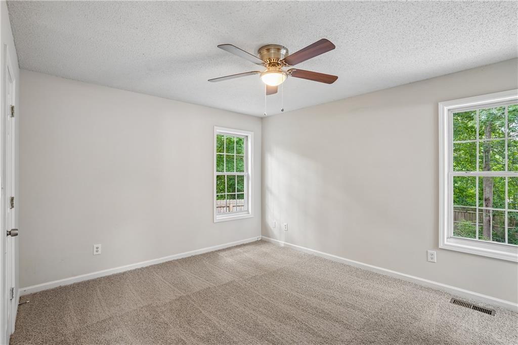 301 Madeline Way Property Photo 11