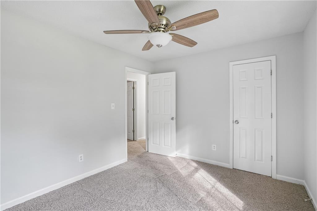 301 Madeline Way Property Photo 17