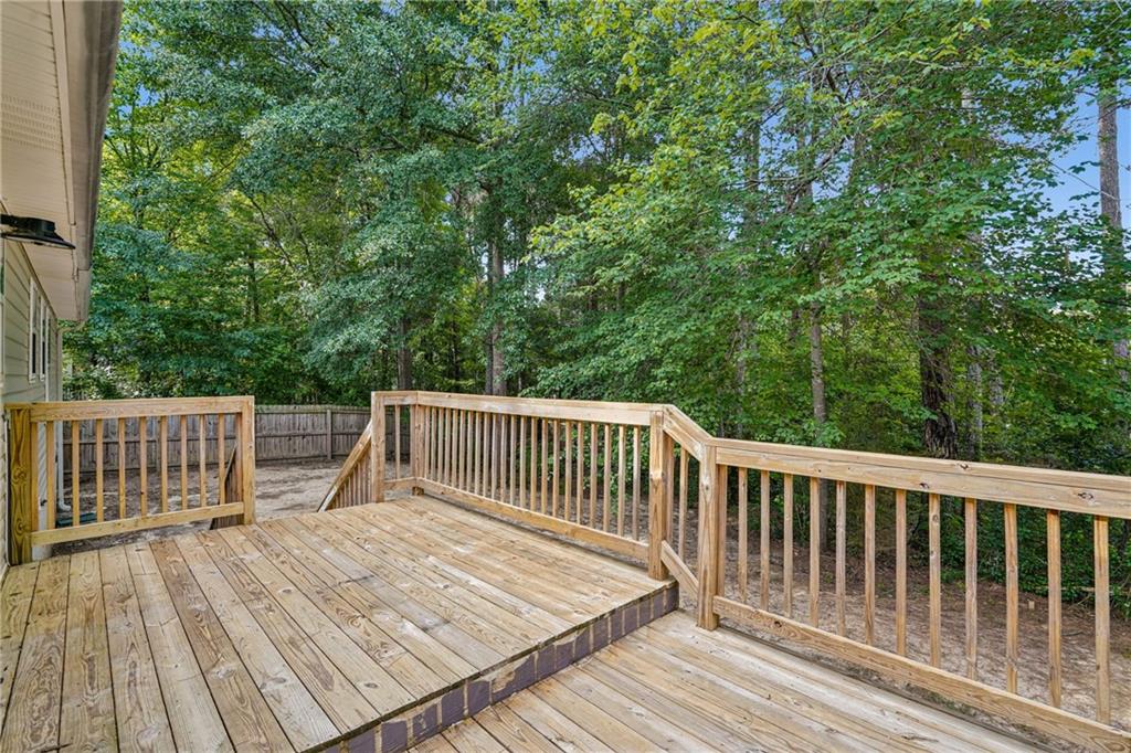 301 Madeline Way Property Photo 21