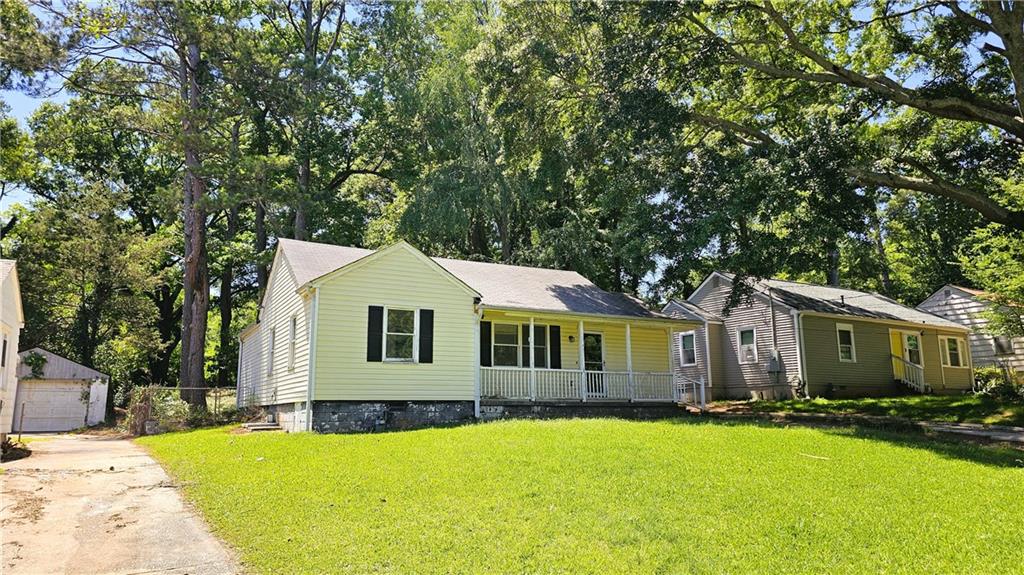 2167 Jernigan Drive SE Property Photo 1
