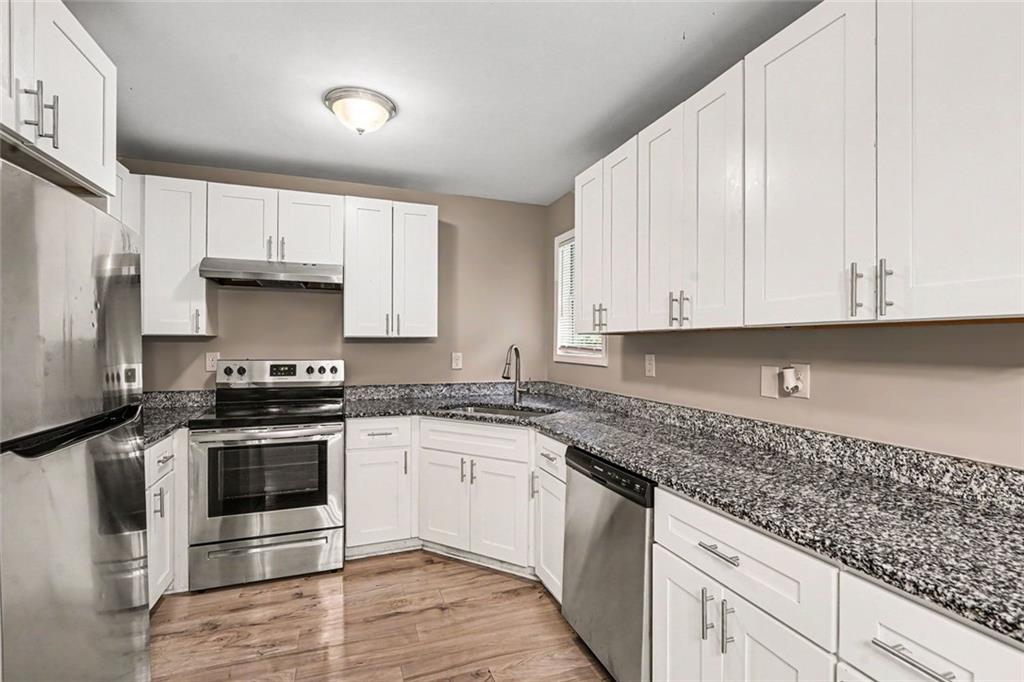 6749 Silver Maple Drive Property Photo 8